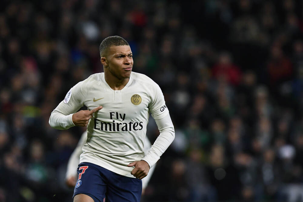 国内首家通用GPU企业天数智芯招股, 中兴通讯等认购近16亿港元